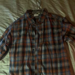 Large multi colored Columbia casual shirt